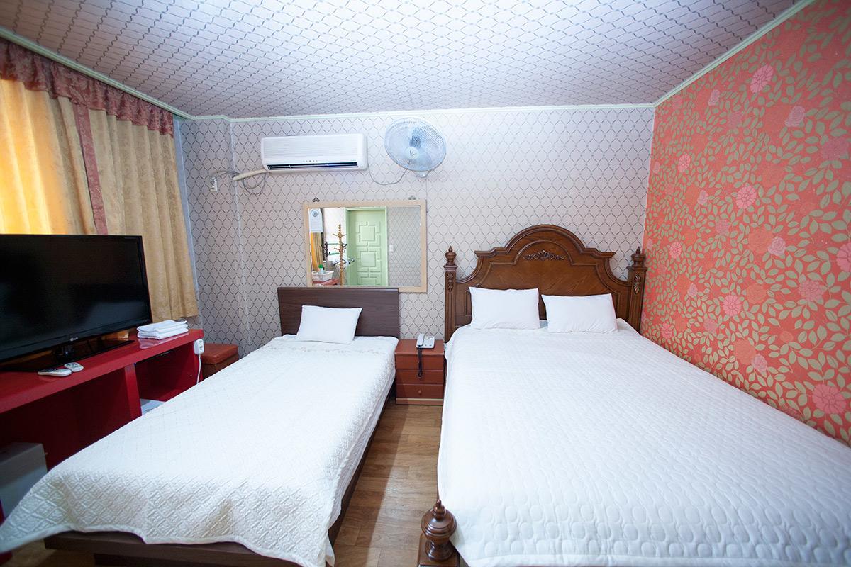 Jeju Brd Hotel Ngoại thất bức ảnh